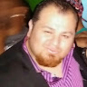 Meet your Posher, Carlos